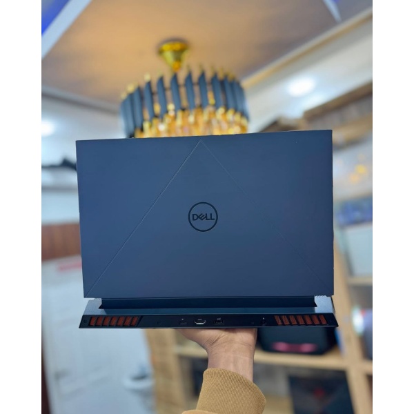 Ordinateur PC Gamer DELL G15 Intel Core i7 NVIDIA GeForce RTX 4060 1TB SSD G5530-7527BLK-PUS Benin|Cotonou Prix : 960.000FCFA